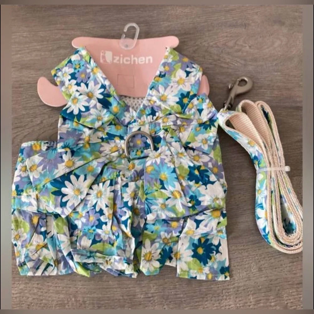 NWT Zichen Dress for Pet White Blue Purple Green with Leash